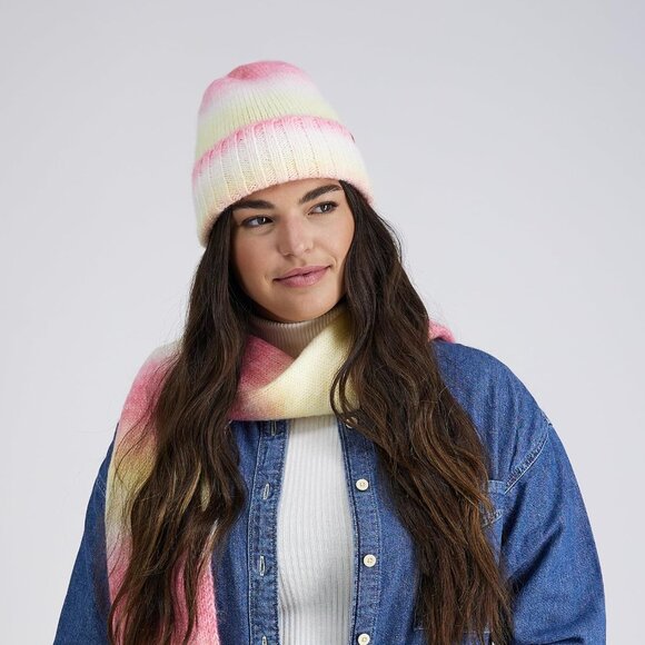 Women's Pink Cuffed Ombre Beanie and Scarf Set Style and Warmth Cozy - Picture 7 of 7